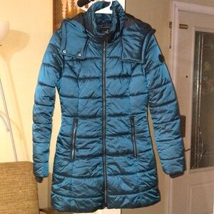 #17.NWOT Noize Outerwear Co.Women's Mid Length Quilted Puffer.Size:Small